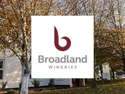 Broadland Wineries logo